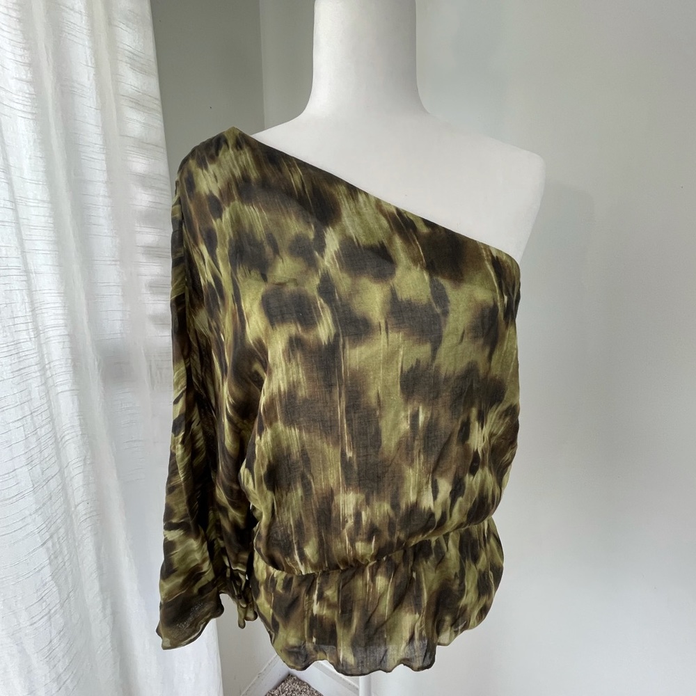 Anthropologie DREW Grass one sleeve Blouse Top - Picture 2 of 7
